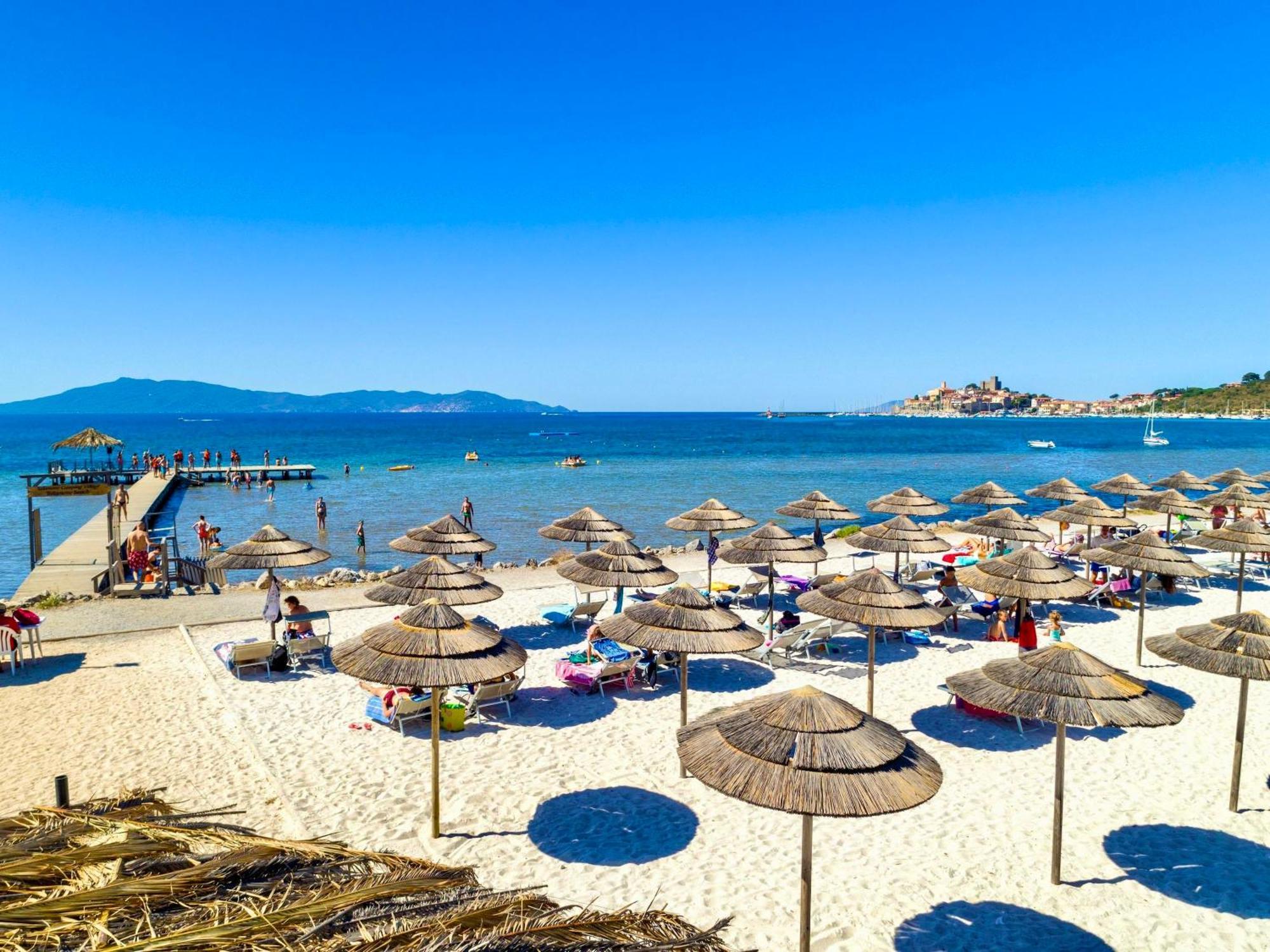 Isa - Residence With Pool And Private Beach In Talamone Just 500 Mt From The Beach Экстерьер фото